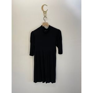 Minty Turtleneck Long Sleeve Solid Midi Dress M